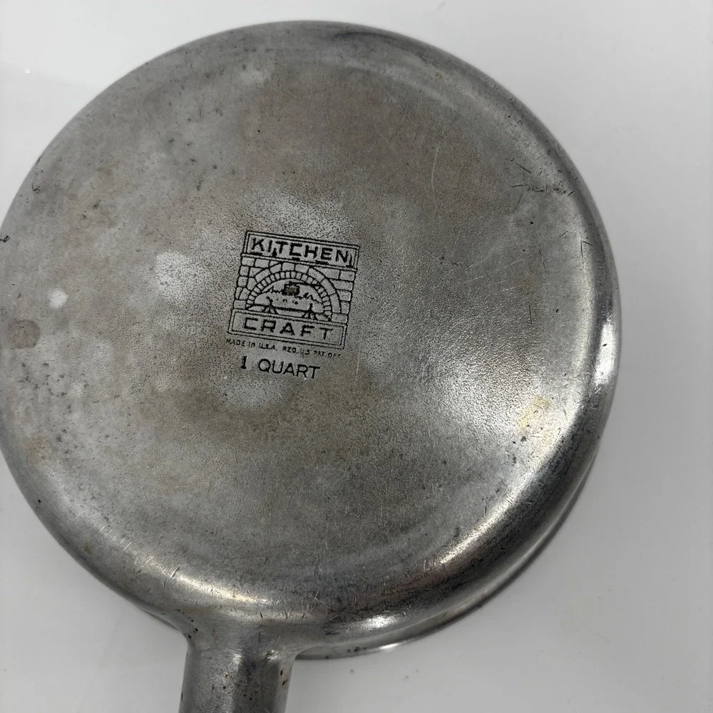 Kitchen Craft 1 Quart Cast Aluminum Saucepan with Lid Bakelite Handle Vintage